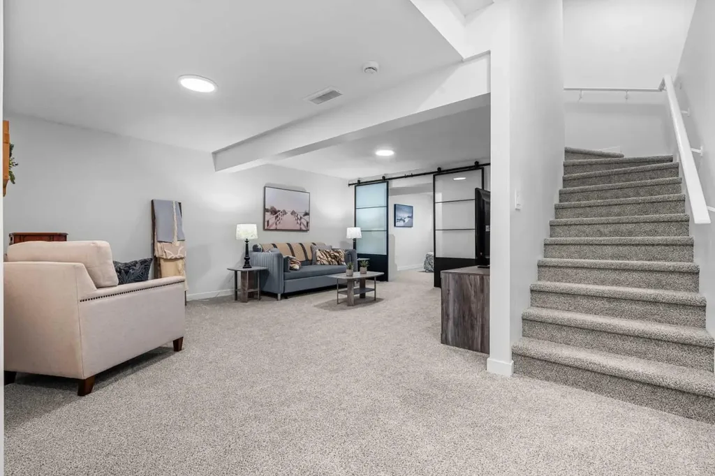 37 Legacy Glen Point SE Calgary AB T2X 4T2
