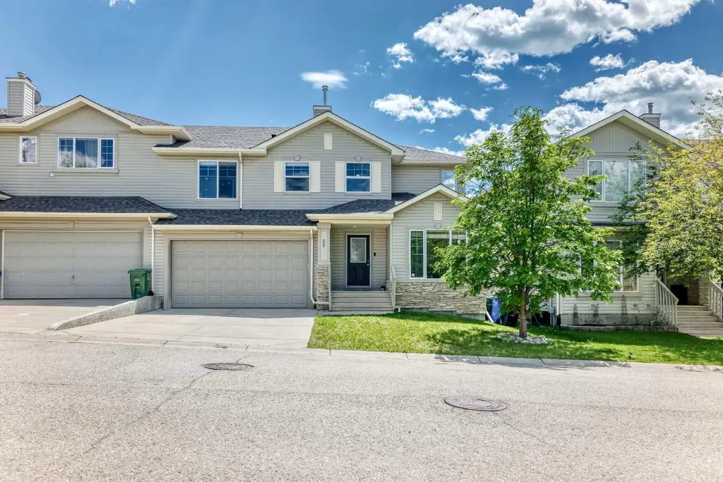 95 Rockledge Terrace NW Calgary AB T3G 5R9
