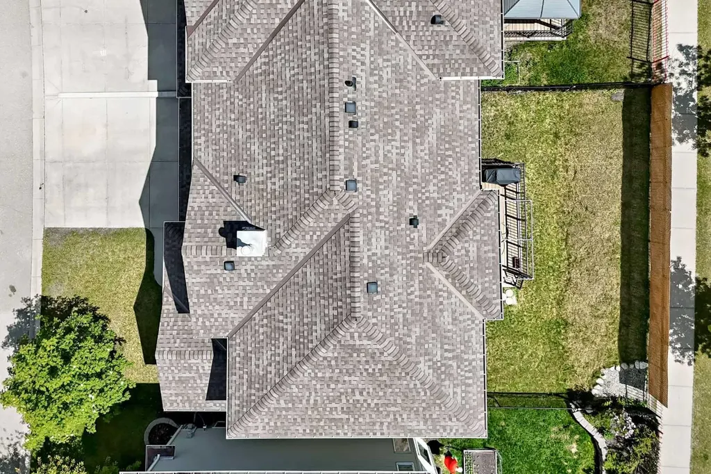 95 Rockledge Terrace NW Calgary AB T3G 5R9
