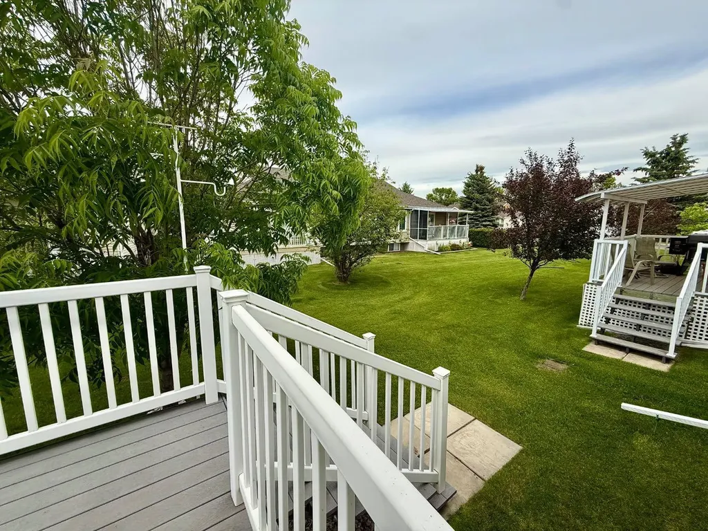 408 Freeman Way NW High River AB T1V 1R2