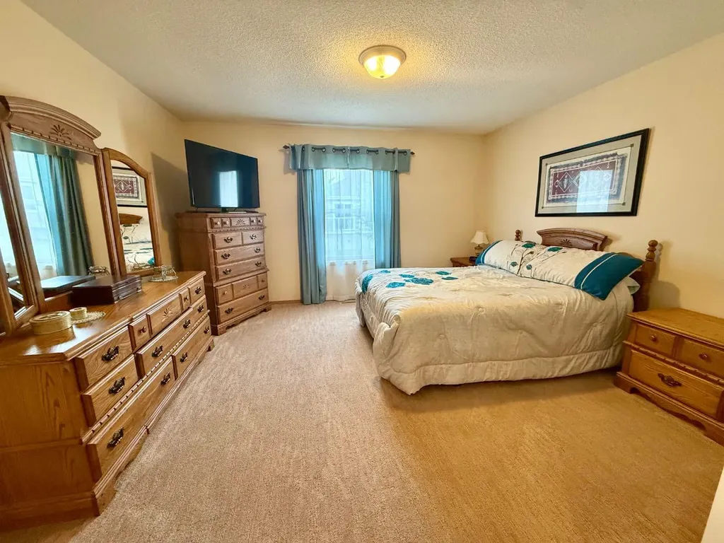 408 Freeman Way NW High River AB T1V 1R2
