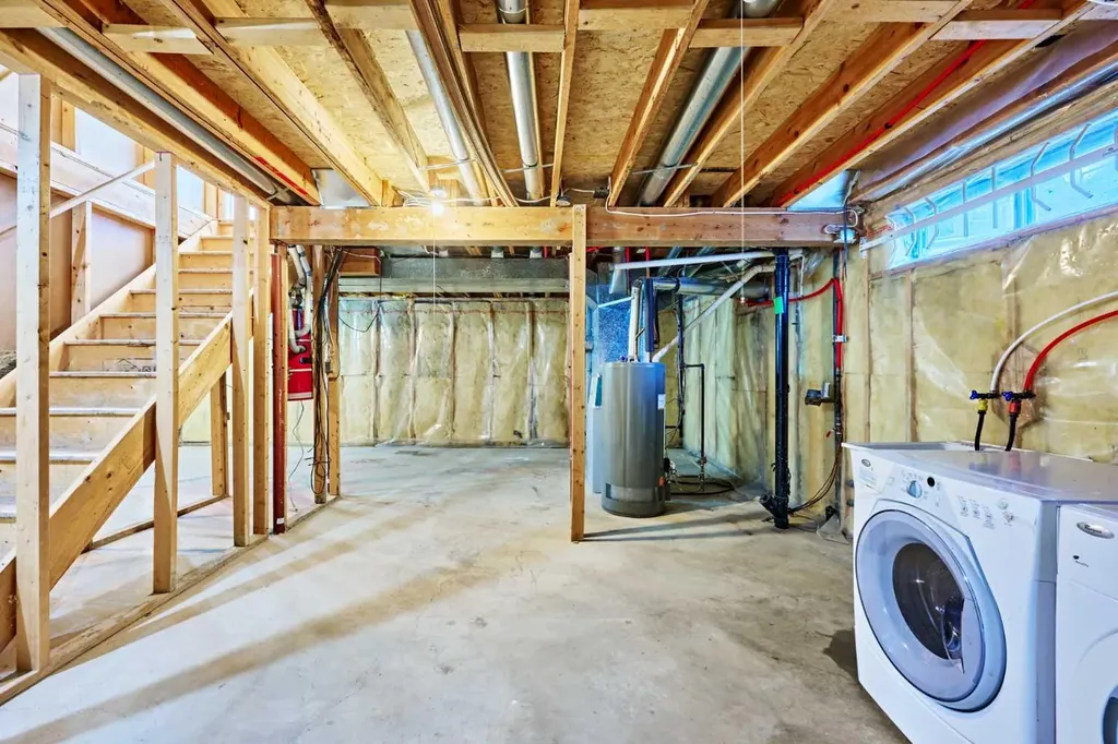 128 Shawbrooke Close SW Calgary AB T2Y3A6