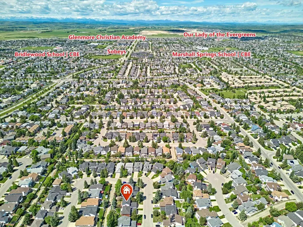 128 Shawbrooke Close SW Calgary AB T2Y3A6