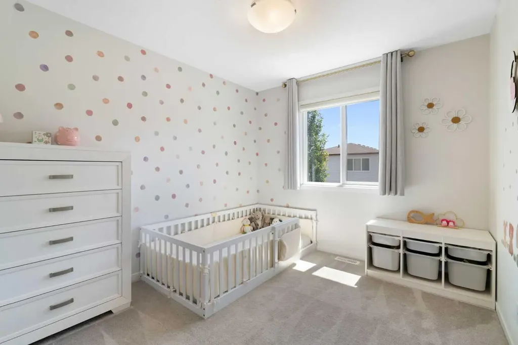 26 Seton Manor SE Calgary AB T3M 2V8