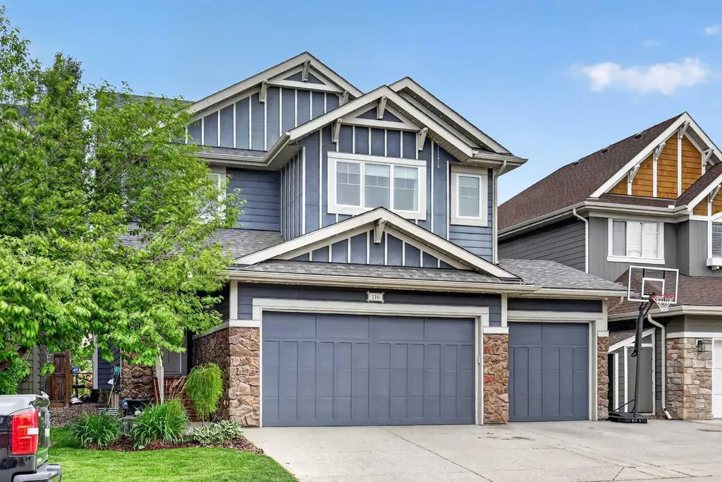 216 Auburn Sound View SE Calgary AB T3M0E4