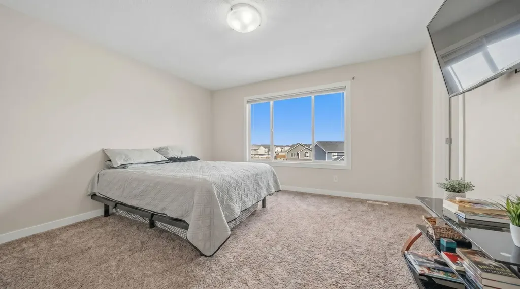 30 Evanscrest Heights NW Calgary AB T3P0S3