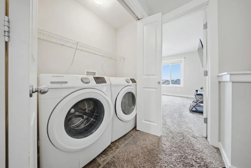 30 Evanscrest Heights NW Calgary AB T3P0S3