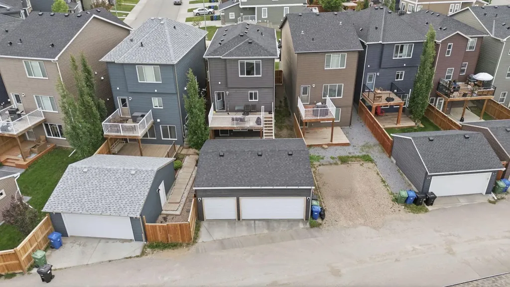 30 Evanscrest Heights NW Calgary AB T3P0S3