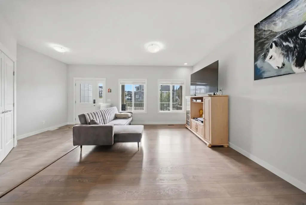 30 Evanscrest Heights NW Calgary AB T3P0S3