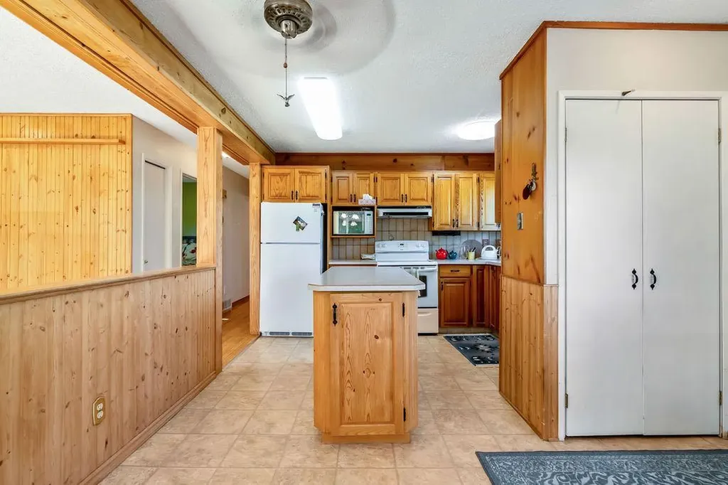 226096 72 Street E Rural Foothills County AB T1S 3V7