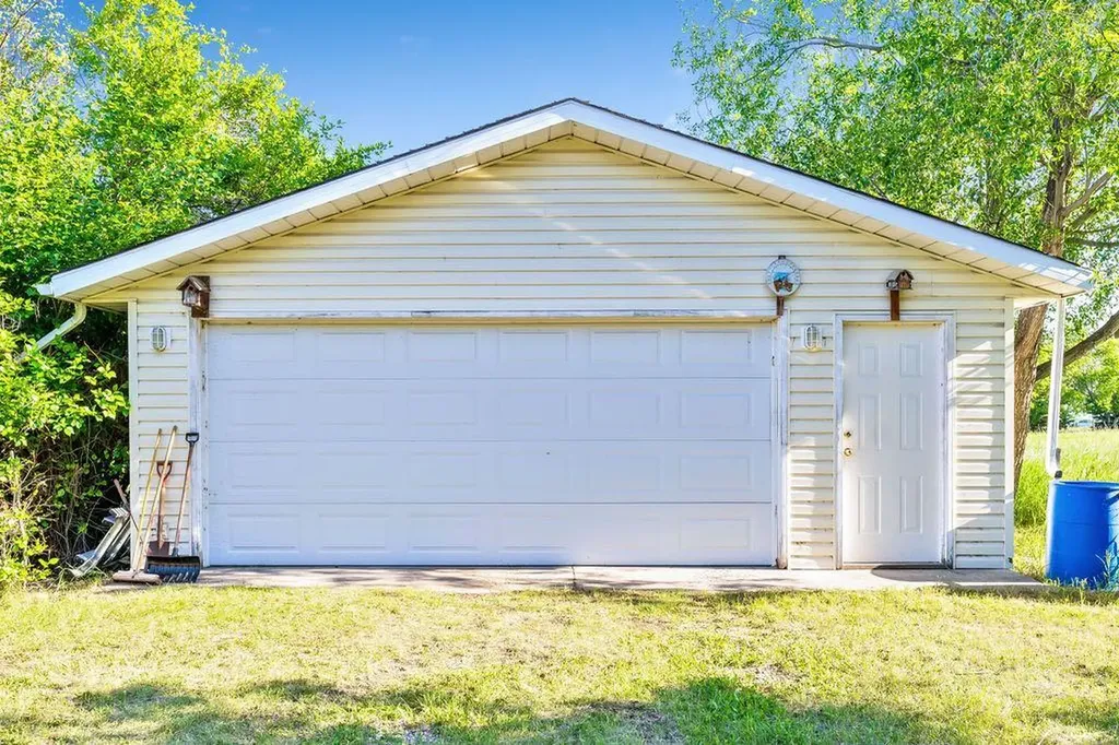 226096 72 Street E Rural Foothills County AB T1S 3V7