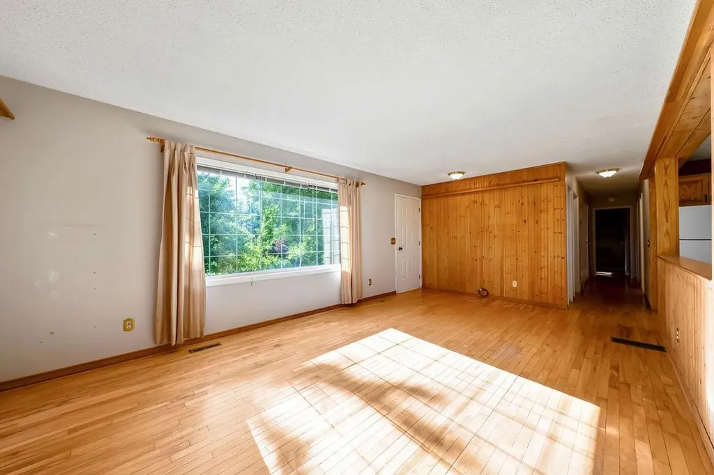 226096 72 Street E Rural Foothills County AB T1S 3V7