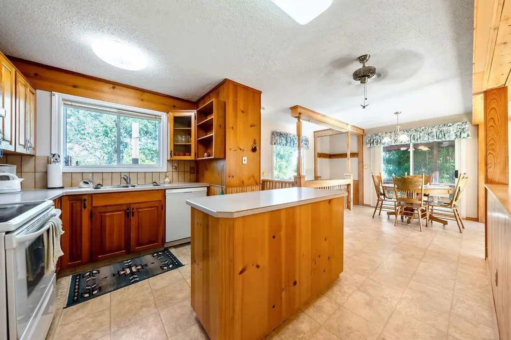 226096 72 Street E Rural Foothills County AB T1S 3V7