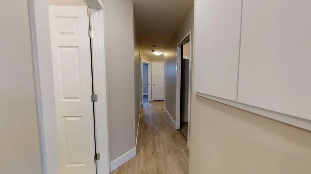 8876 75 Avenue Grande Prairie AB T8X 0H8