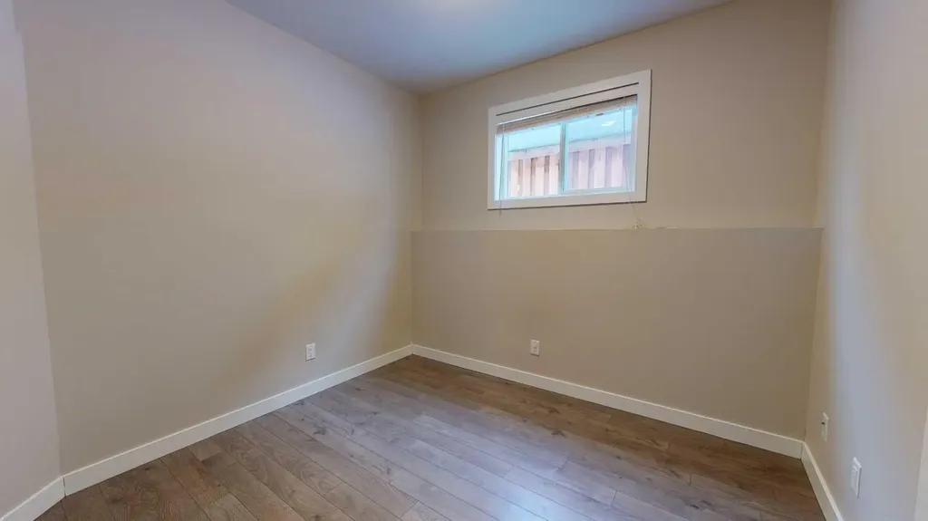 8876 75 Avenue Grande Prairie AB T8X 0H8