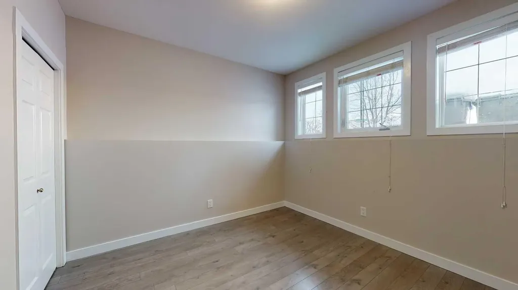 8876 75 Avenue Grande Prairie AB T8X 0H8