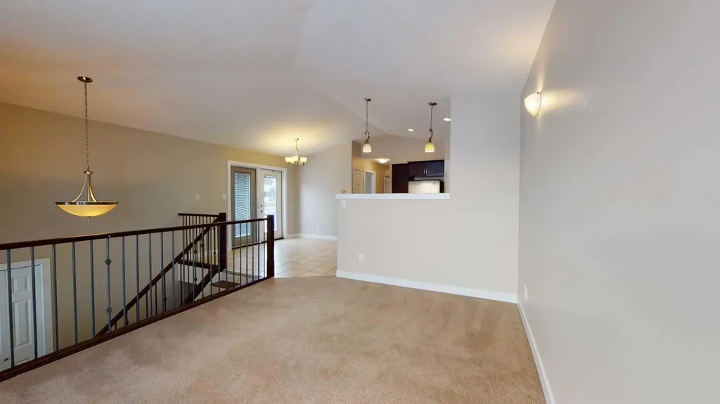8876 75 Avenue Grande Prairie AB T8X 0H8