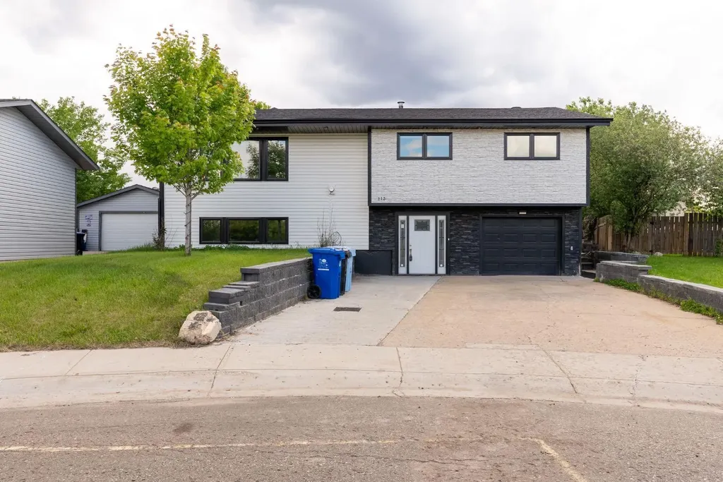 113 Dundas Road Fort Mcmurray AB T9K1B8