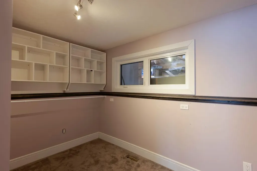 113 Dundas Road Fort Mcmurray AB T9K1B8