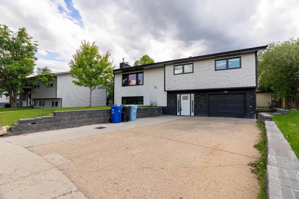113 Dundas Road Fort Mcmurray AB T9K1B8