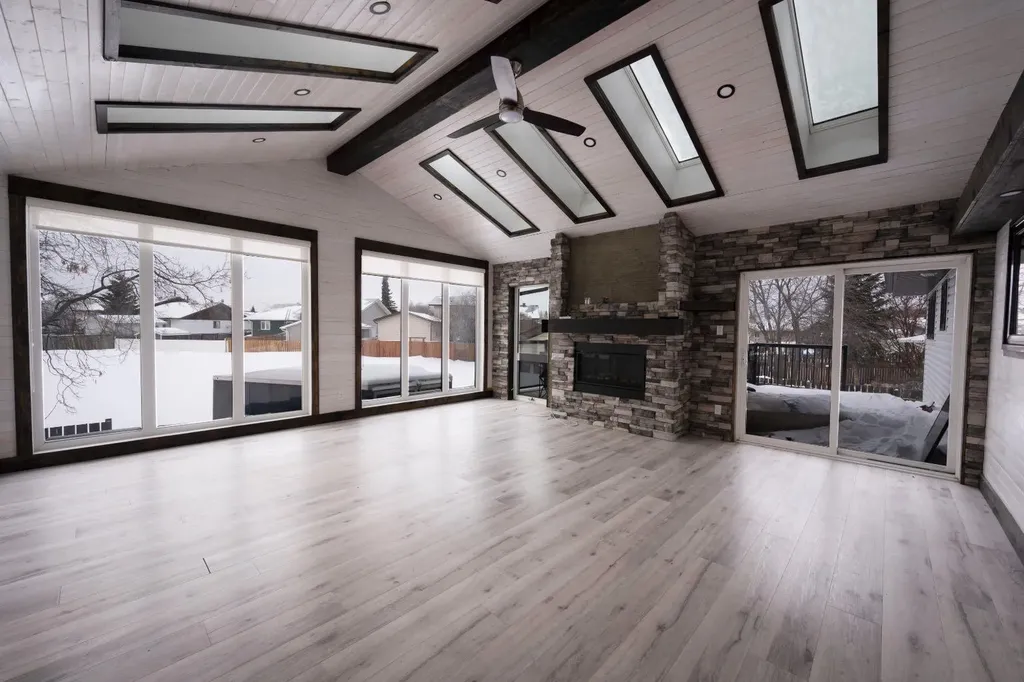 113 Dundas Road Fort Mcmurray AB T9K1B8