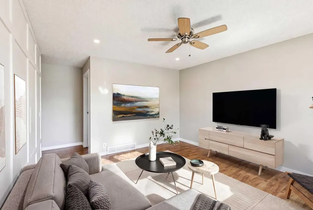 727 Ranchview Circle NW Calgary AB T3G1A9