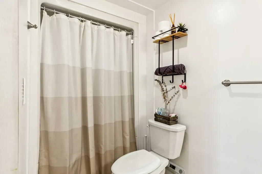 727 Ranchview Circle NW Calgary AB T3G1A9