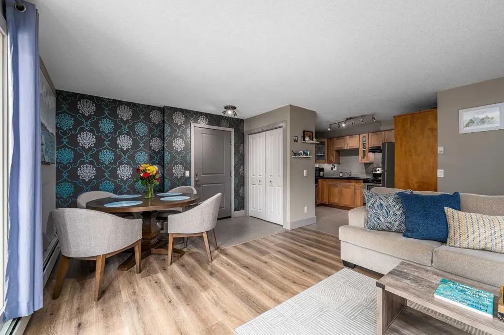 1422 Centre A Street NE Calgary AB T2E 2Z9