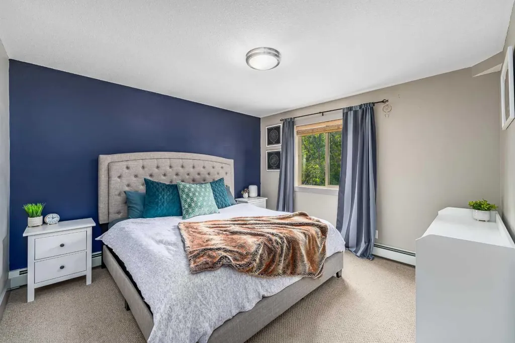 1422 Centre A Street NE Calgary AB T2E 2Z9