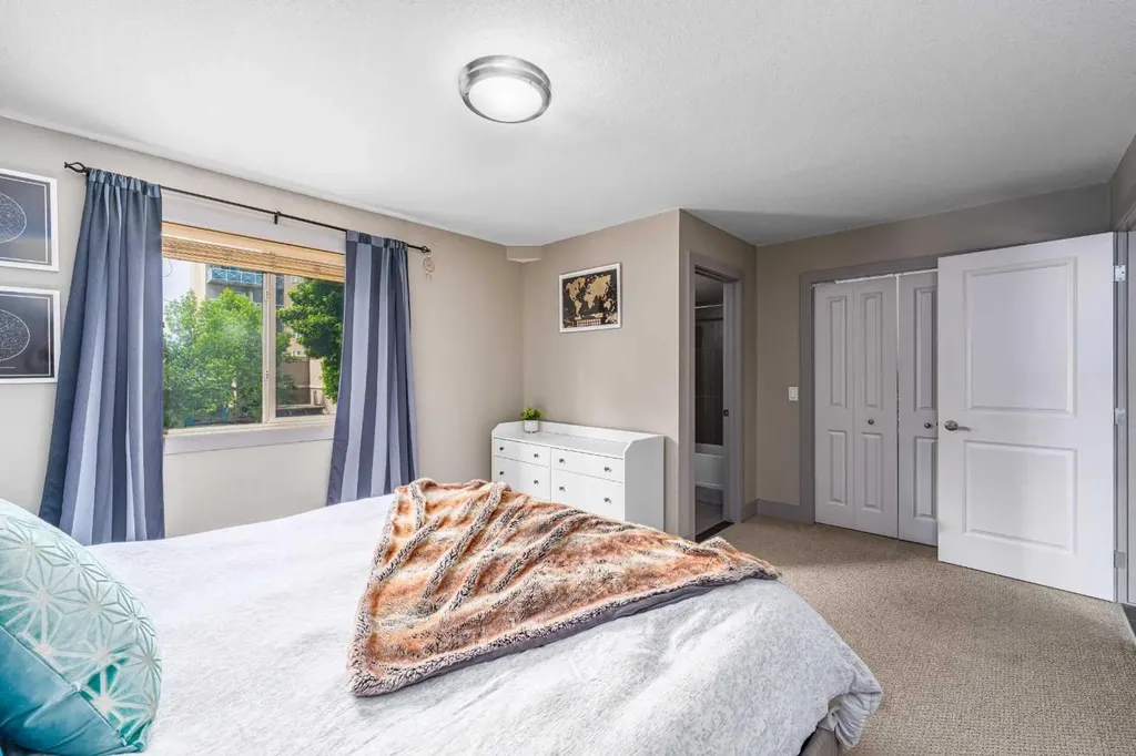 1422 Centre A Street NE Calgary AB T2E 2Z9