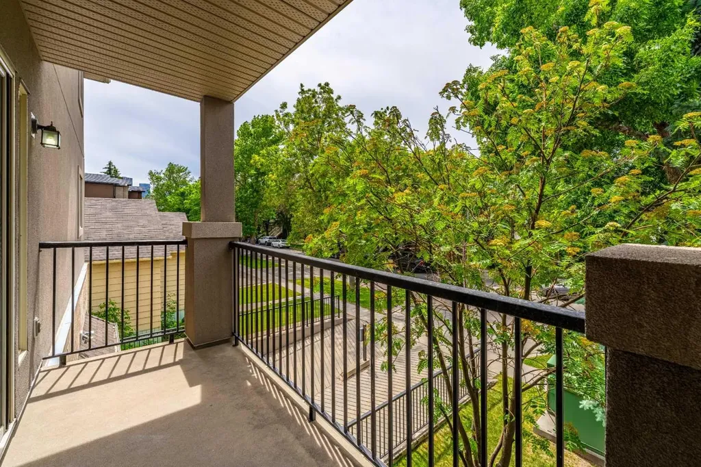 1422 Centre A Street NE Calgary AB T2E 2Z9