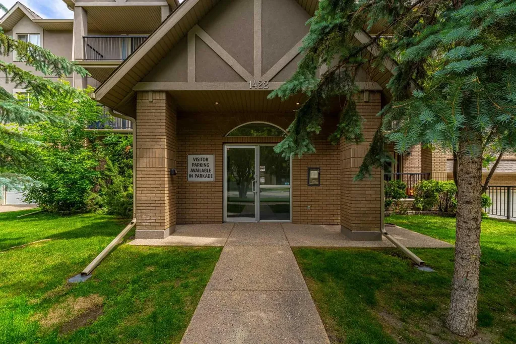 1422 Centre A Street NE Calgary AB T2E 2Z9