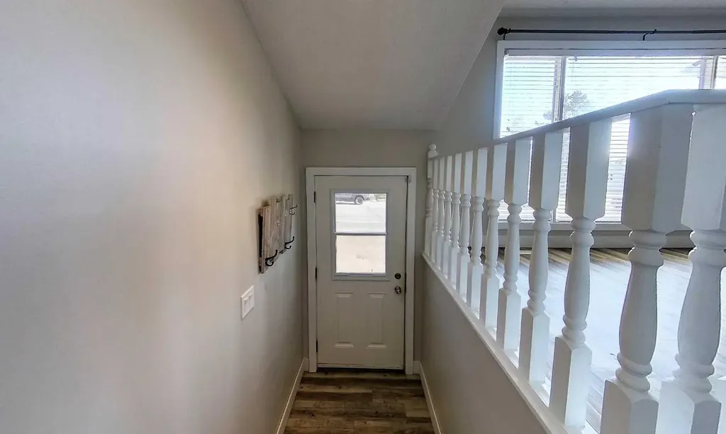 5737 9 Avenue Edson AB T7E 1J4