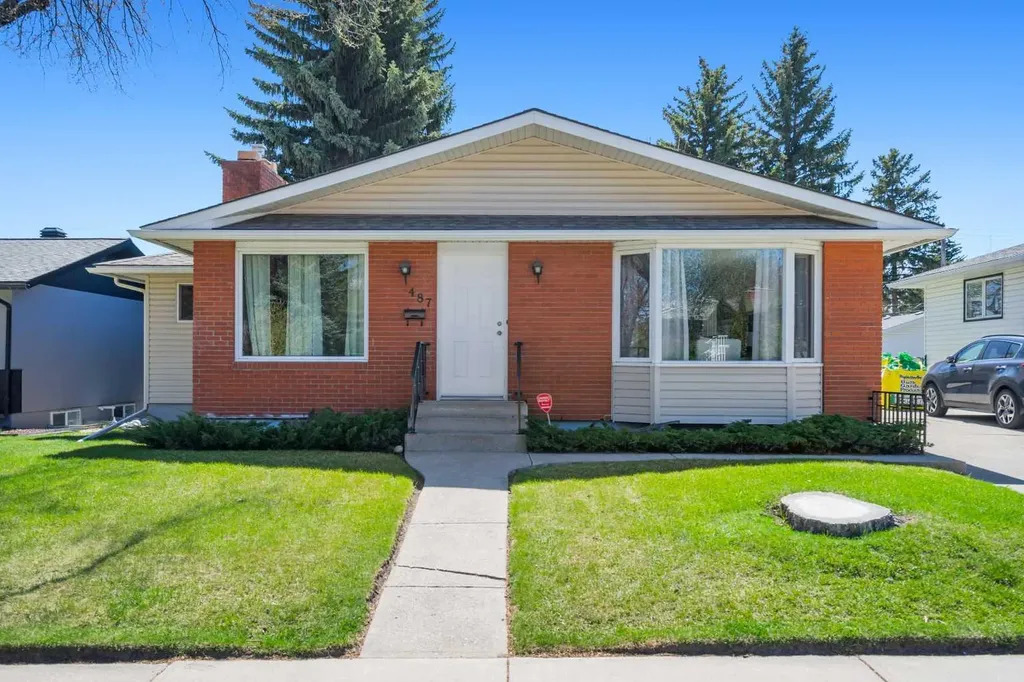 487 Arlington Drive SE Calgary AB T2H1S4