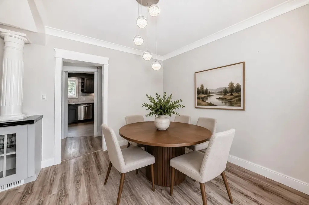 5238 52 Street Lacombe AB T4L 1B8