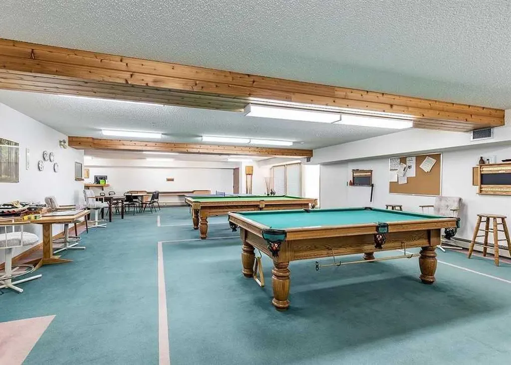 3021 13 Avenue SE Medicine Hat AB T1B 4E2