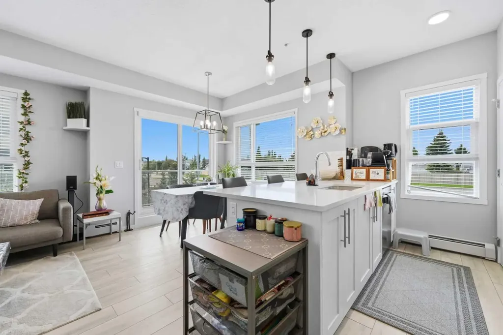 370 Harvest Hills Common NE Calgary AB T3K 2M8