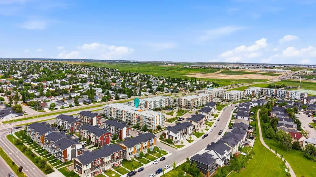 370 Harvest Hills Common NE Calgary AB T3K 2M8
