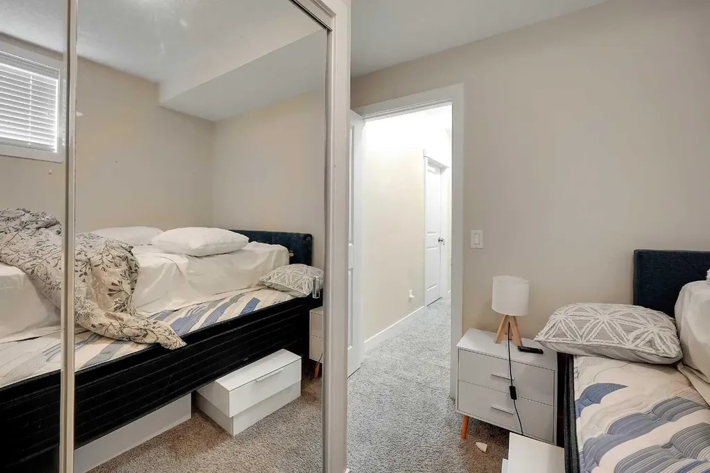129 Covecreek Bay NE Calgary AB T3K 0N1