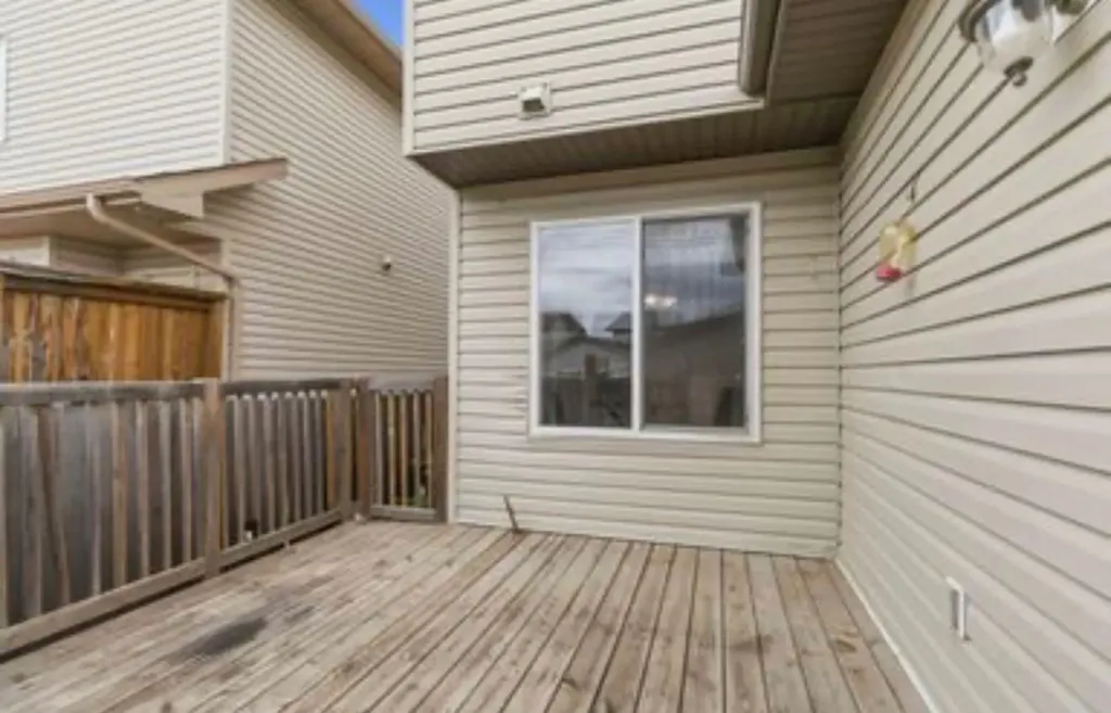 198 Fox Crescent Fort Mcmurray AB T9K 0C1