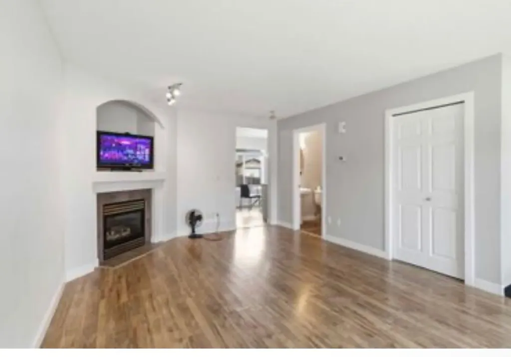 198 Fox Crescent Fort Mcmurray AB T9K 0C1