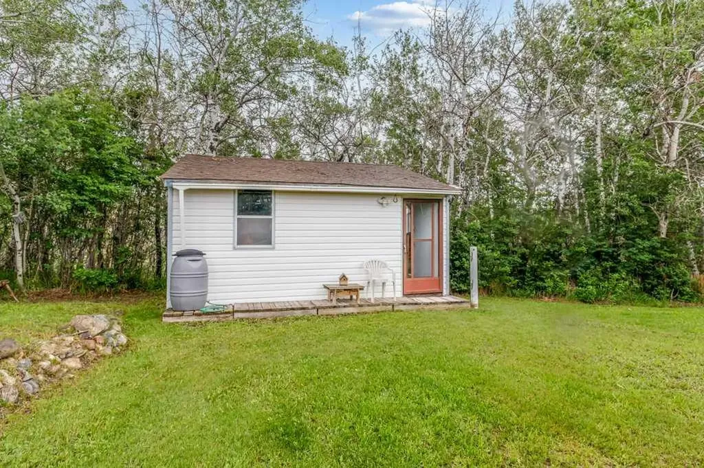 35321 Range Road 242 Rural Red Deer County AB T0M 0Y0