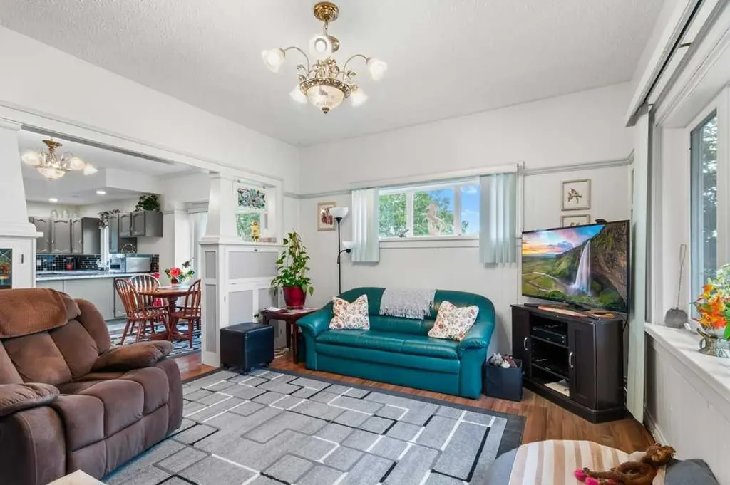 35321 Range Road 242 Rural Red Deer County AB T0M 0Y0