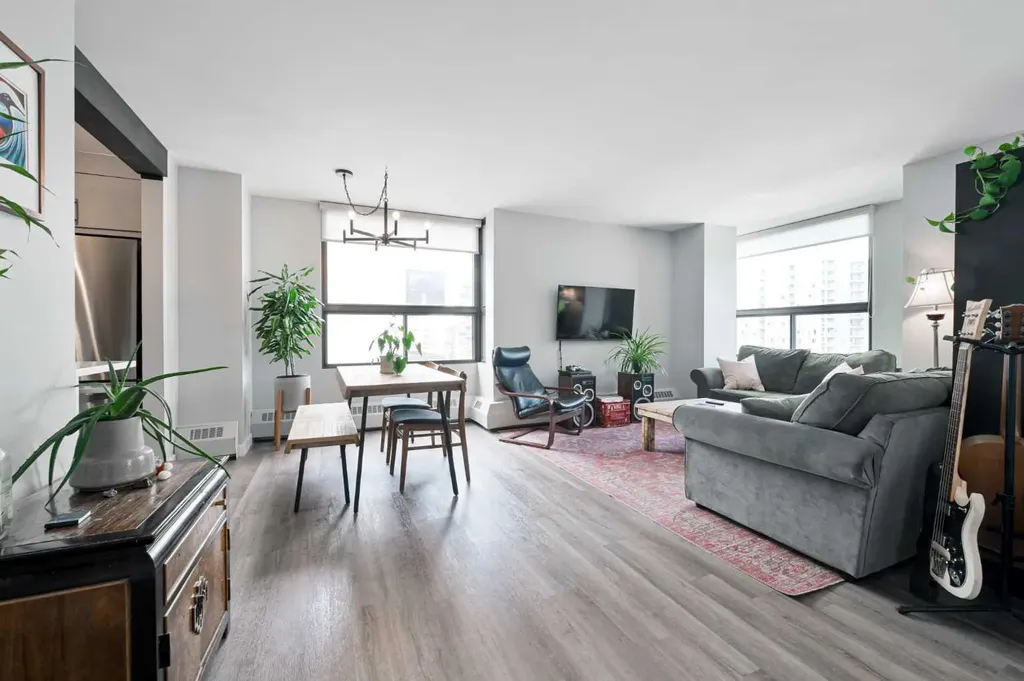 1202 13 Avenue SW Calgary AB T3C 0T1