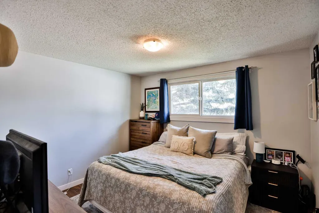195 Laval Boulevard W Lethbridge AB T1J 4E2