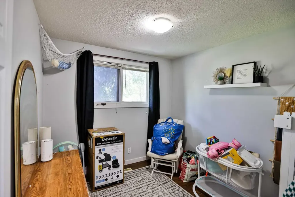 195 Laval Boulevard W Lethbridge AB T1J 4E2