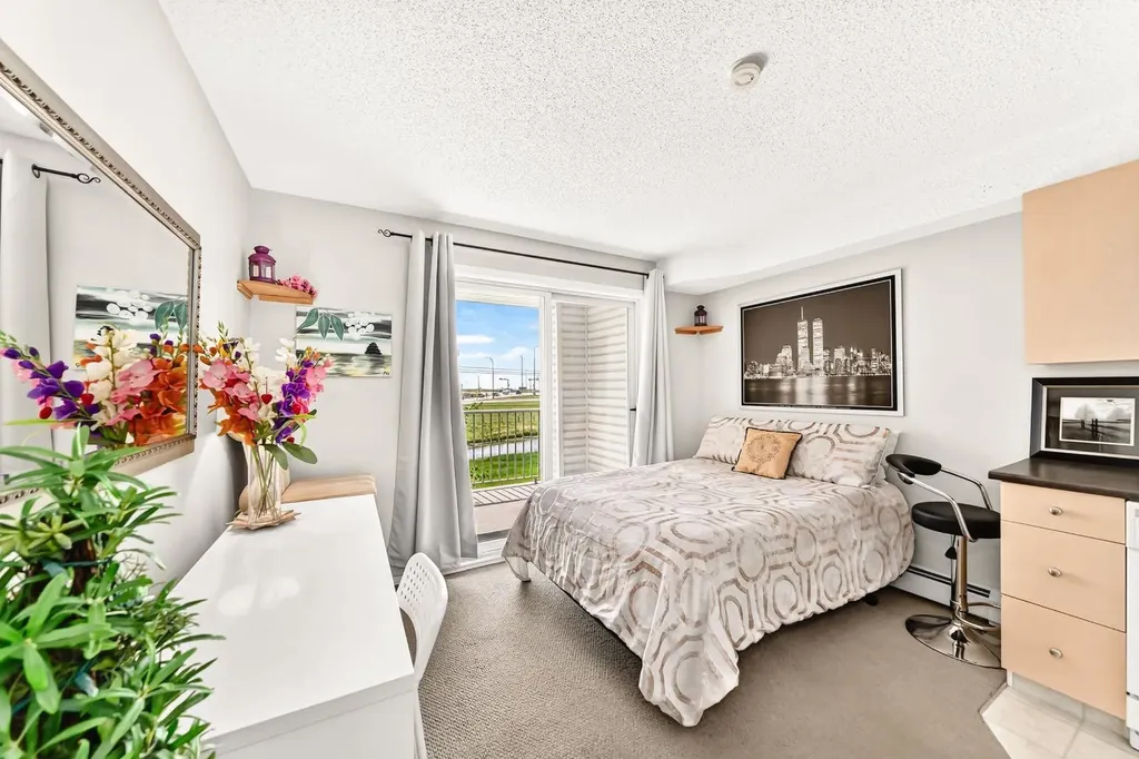 1620 70 Street SE Calgary AB T2A 7Z2