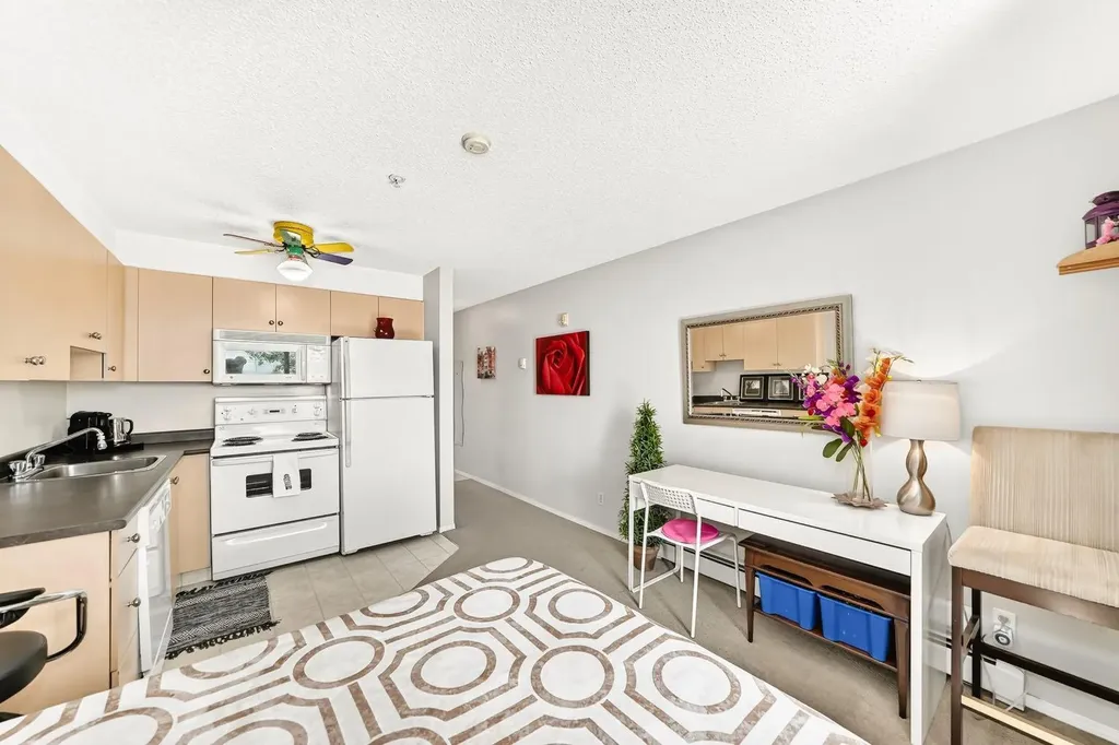 1620 70 Street SE Calgary AB T2A 7Z2