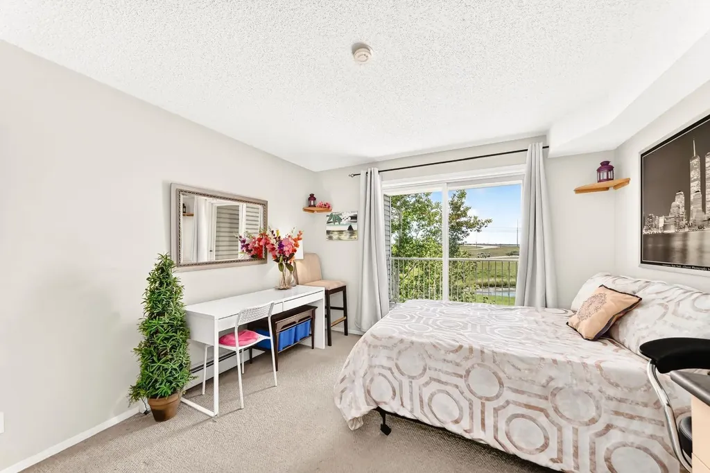 1620 70 Street SE Calgary AB T2A 7Z2