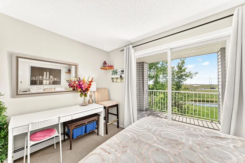 1620 70 Street SE Calgary AB T2A 7Z2